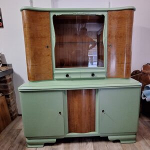 ALTES Küchenbuffet, Vitrine