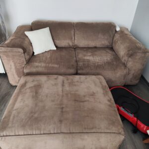 Hochwertiges Sofa mit Fußteil