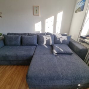 3 Monate altes Jockenhöfer Schlaf- Sofa mit Federkern