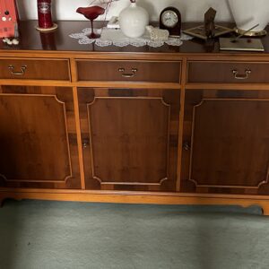 Sideboard