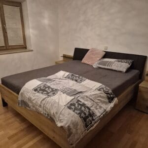 Bett