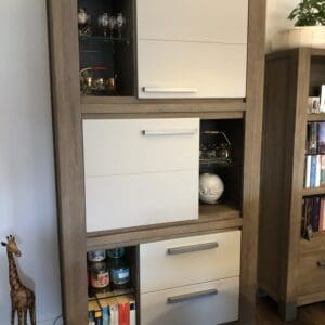 Henders & Hazel Schrank