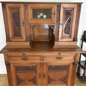 Antiker Schrank