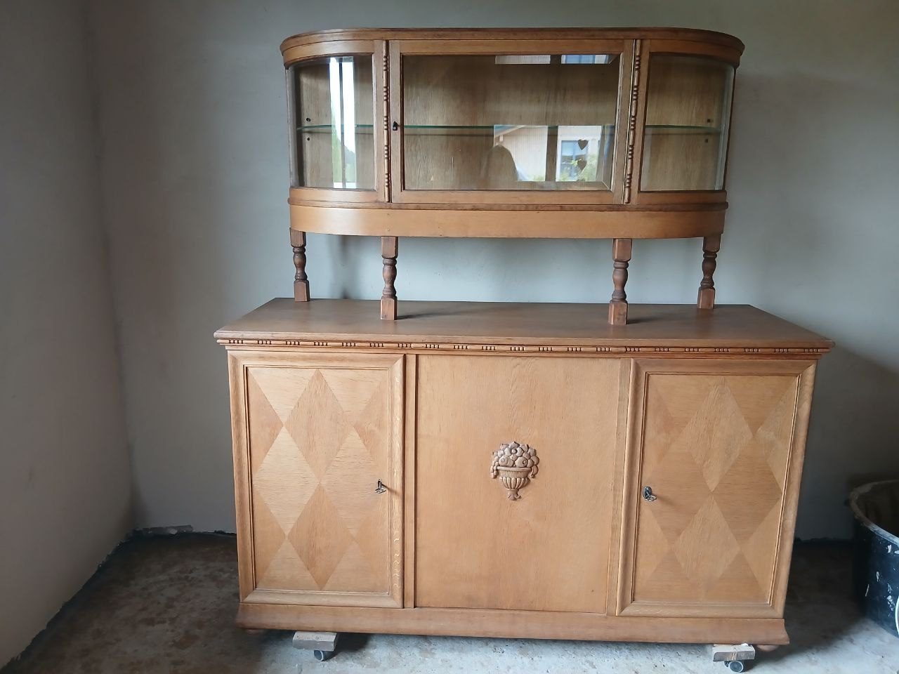 1 Kpl Schrank