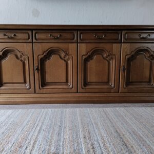 Wohnzimmer Anrichte Eiche rustikal