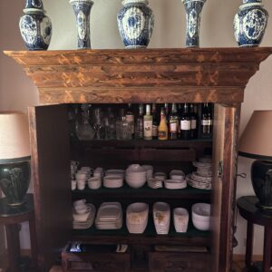 Holländischen Rankenschrank