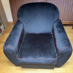 Sessel aus schwarzem Velours