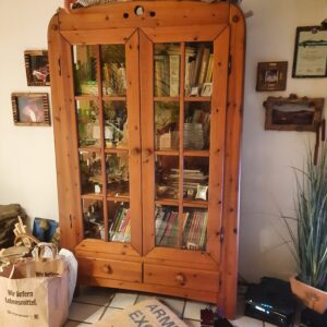Glasvitrine von WASA