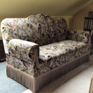 Antikes Sofa