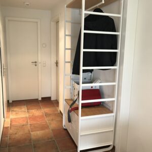 Ikea Garderobe mit kommode